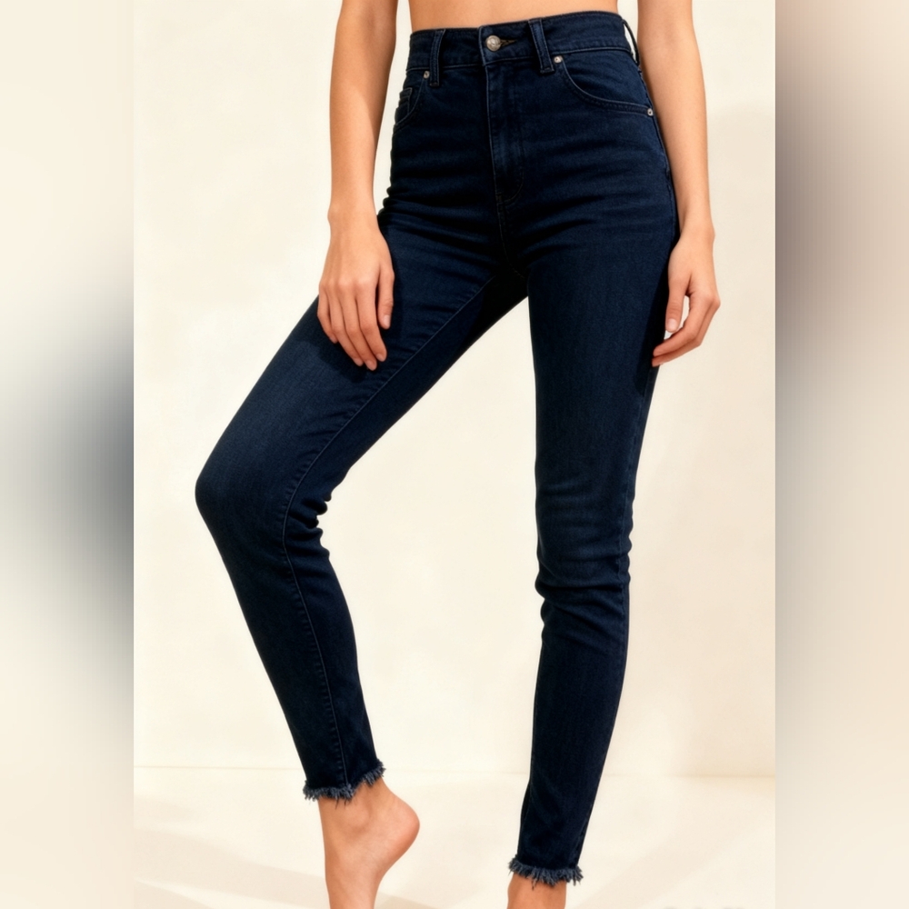 Zara Size 06 Black Denim Pants – Women’s Slim Fit, High Waist Denim